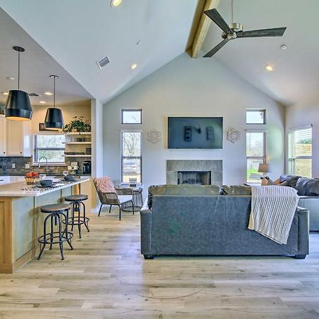 Uncorked Ranch Hill Country Home 1 Mi To Winery Fredericksburg Exterior photo